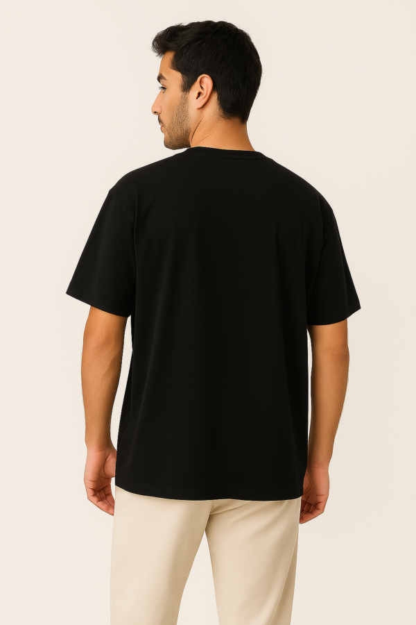 UNISEX PLAIN BLACK OVERSIZED FIT TSHIRT - Image 3