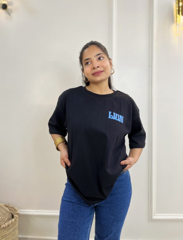 UNISEX FEARLSS LION BLACK OVERSIZED FIT TSHIRT - Image 3